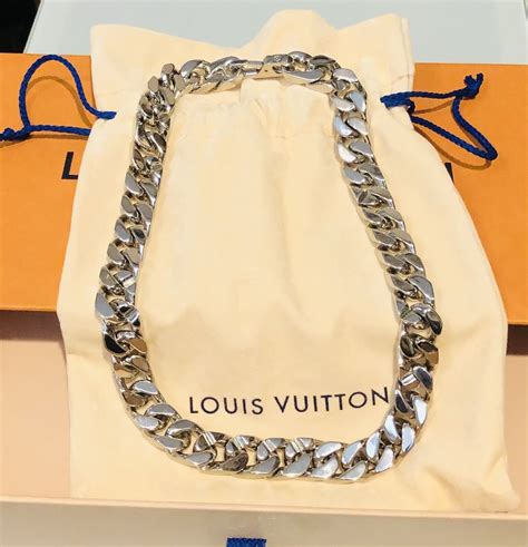 louis vuitton linked necklace